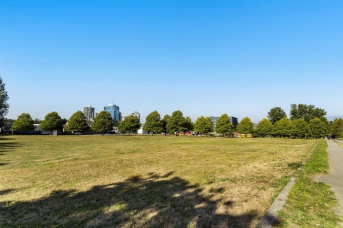 518-10838 Whalley Boulevard, Surrey, BC 