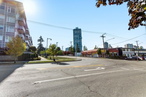 518-10838 Whalley Boulevard, Surrey, BC 