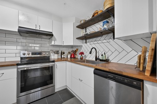 104-7475 138 Street, Surrey, BC 