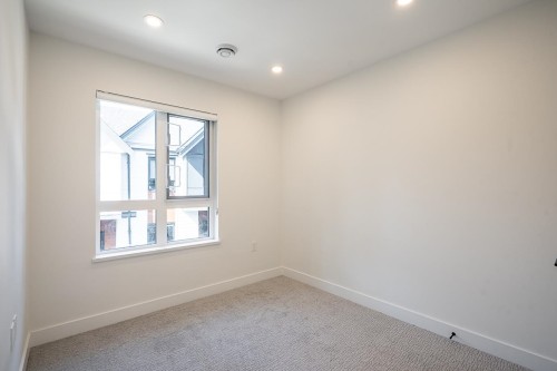 7-1959 165A Street, Surrey, BC 