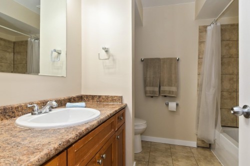 11-33900 Mayfair Avenue, Abbotsford, BC 