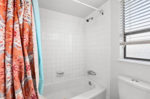 205-7119 133 Street, Surrey, BC 