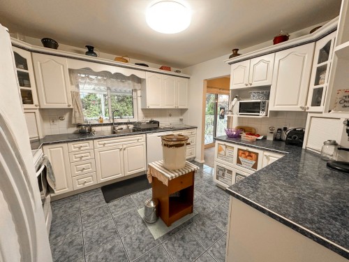 24157 52 Avenue, Langley, BC 