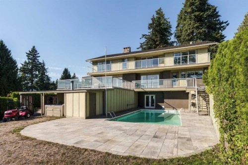5575 Fairlight Crescent, Delta, BC 