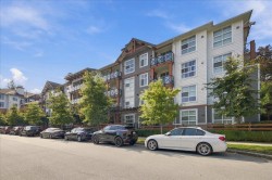 313-14550 Winter Crescent Surrey, BC V4P 0G4