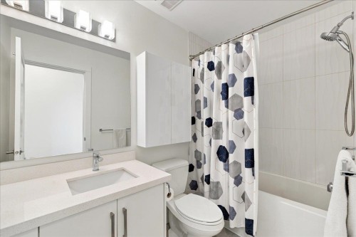 313-14550 Winter Crescent, Surrey, BC 