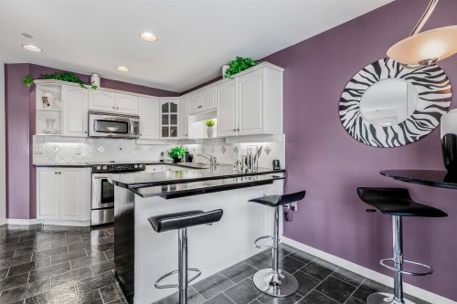 206-15290 18Th Avenue, Surrey, BC 