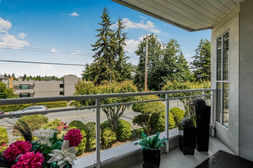 206-15290 18Th Avenue, Surrey, BC 