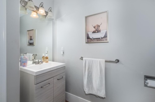 2237 Mountain Drive, Abbotsford, BC 