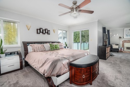 2237 Mountain Drive, Abbotsford, BC 