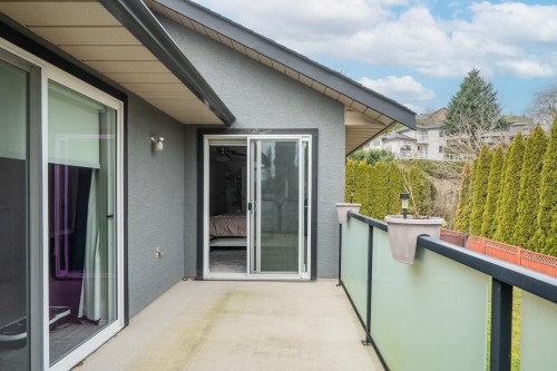 2237 Mountain Drive, Abbotsford, BC 