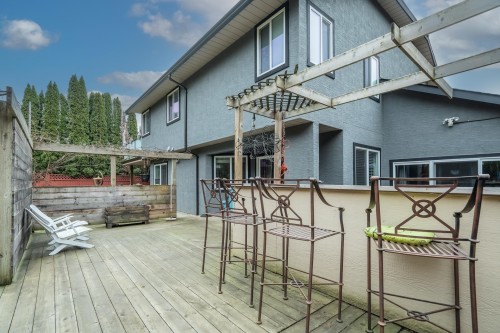 2237 Mountain Drive, Abbotsford, BC 
