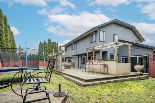 2237 Mountain Drive, Abbotsford, BC 
