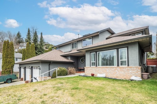 2237 Mountain Drive, Abbotsford, BC 