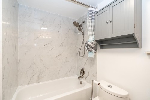 201-1440 George Street, White Rock, BC 