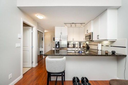 407-19939 55A Avenue, Langley, BC 