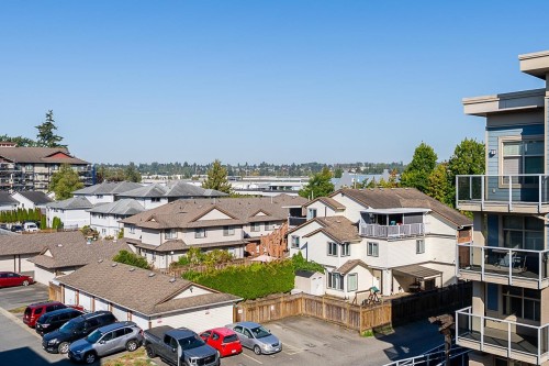 407-19939 55A Avenue, Langley, BC 