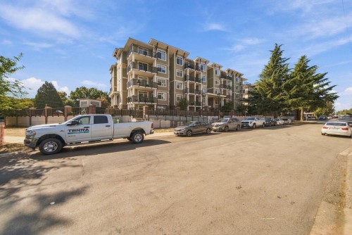 517-20696 Eastleigh Crescent, Langley, BC 