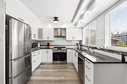 11906 100 Avenue, Surrey, BC 