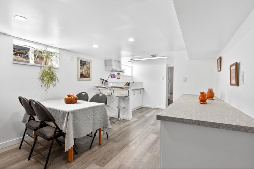 11906 100 Avenue, Surrey, BC 