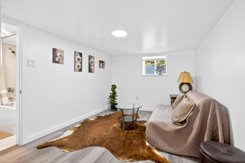 11906 100 Avenue, Surrey, BC 