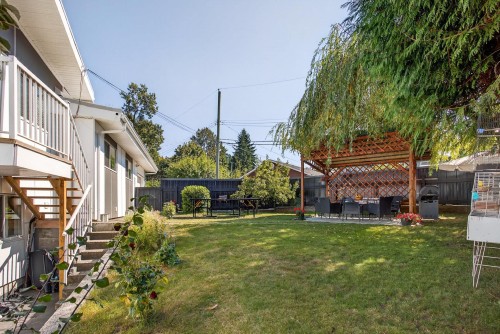11906 100 Avenue, Surrey, BC 