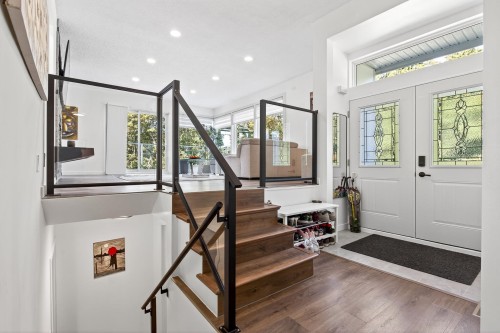 11906 100 Avenue, Surrey, BC 