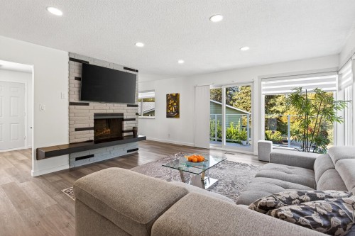 11906 100 Avenue, Surrey, BC 