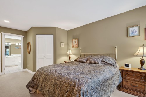 96-15500 Rosemary Heights Crescent, Surrey, BC 