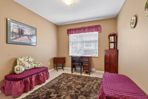 96-15500 Rosemary Heights Crescent, Surrey, BC 