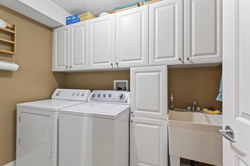 96-15500 Rosemary Heights Crescent, Surrey, BC 