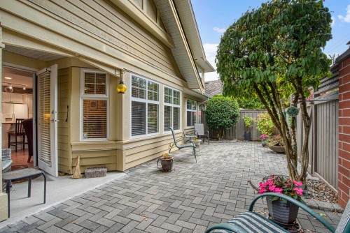 96-15500 Rosemary Heights Crescent, Surrey, BC 