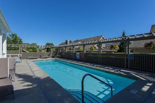 96-15500 Rosemary Heights Crescent, Surrey, BC 
