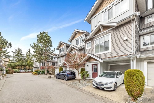 25-16760 61 Avenue, Surrey, BC 