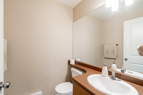 1-6033 168 Street, Surrey, BC 