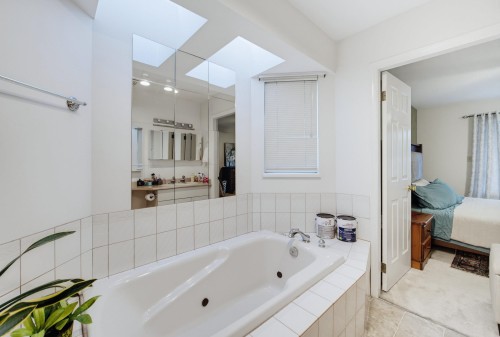 36042 Southridge Place, Abbotsford, BC 