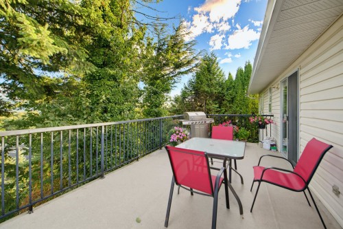 36042 Southridge Place, Abbotsford, BC 
