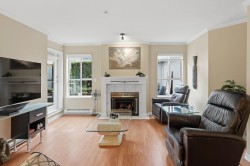 15272 20 Avenue Surrey, BC V4A 2A3
