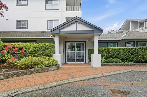 15272 20 Avenue, Surrey, BC 