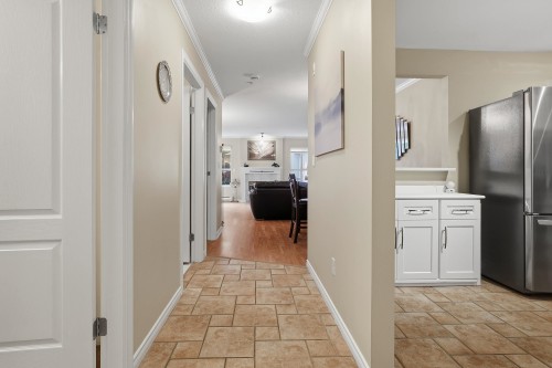 15272 20 Avenue, Surrey, BC 