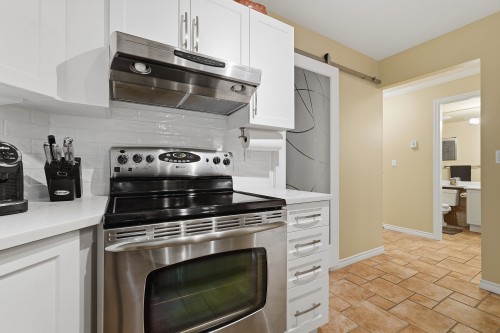 15272 20 Avenue, Surrey, BC 