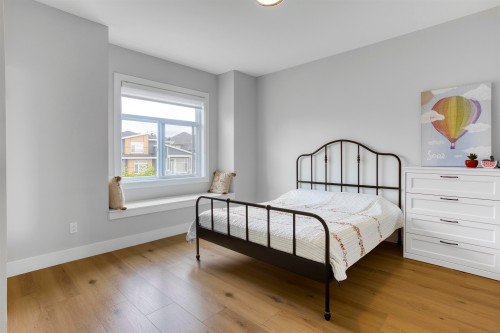 16774 20A Avenue, Surrey, BC 