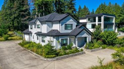 13409 56 Avenue Surrey, BC V3X 2Z5