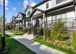 12-6828 208a Street  Langley, BC V2Y 4C4