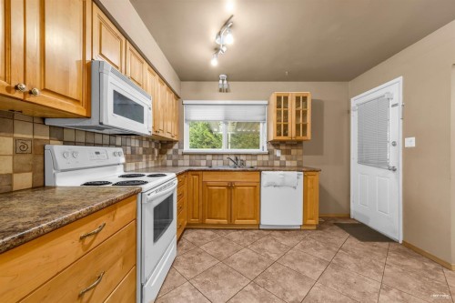 12521 Grove Crescent, Surrey, BC 