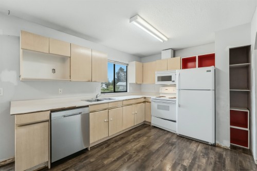 7258 140A Street, Surrey, BC 