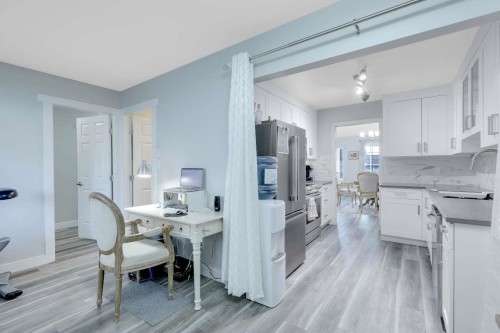 202-9109 154 Street, Surrey, BC 