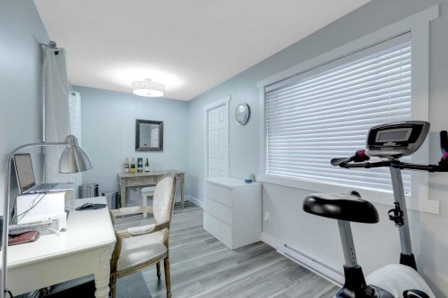 202-9109 154 Street, Surrey, BC 