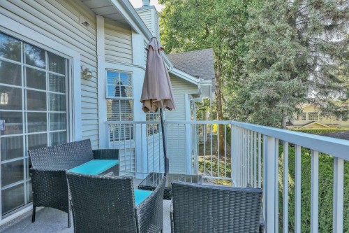 202-9109 154 Street, Surrey, BC 