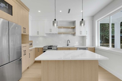 9498 118 Street, Delta, BC 